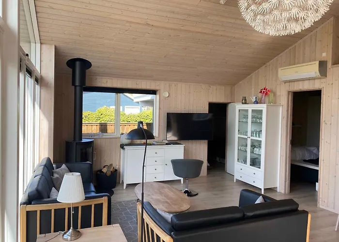 Ferienhaus Lovely Family 130 Meters The