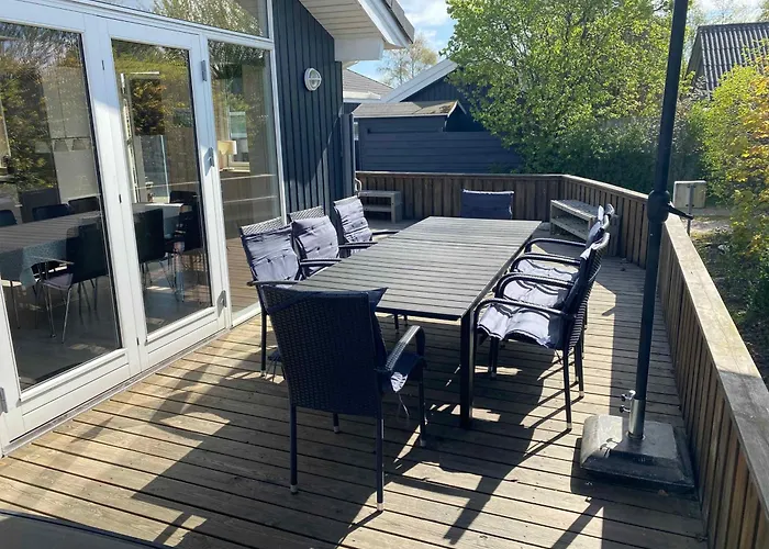 Vakantiehuis Lovely Family 130 Meters The *